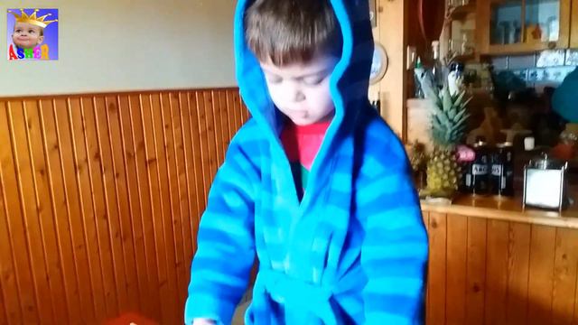 Св Николай ПРИШЕЛ!!! И подарки нам принес! Gifts from Saint Nicholas Новые подарки смотреть онлайн