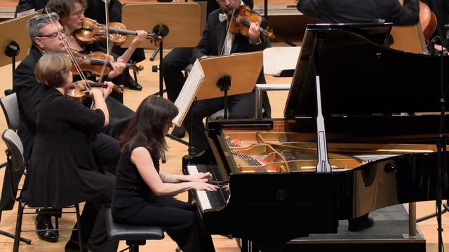 Evgenia Rubinova und Robert-Schumann-Philharmonie Rachmaninoff Paganini-Rhapsodie op. 43 смотреть онлайн