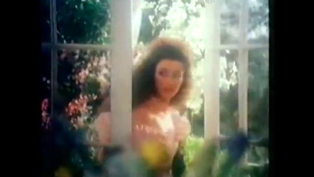 Le Jardin de Max Factor Perfume advert from 1982 смотреть онлайн