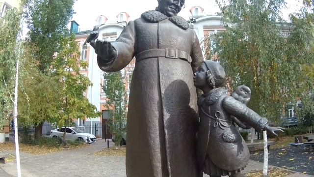 Красивый Воронеж. Памятник И. С. Никитину. Памятник С.Я. Маршаку. смотреть онлайн