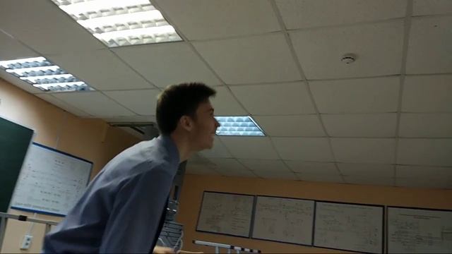 РУЧКА В ПОТОЛКЕ смотреть онлайн