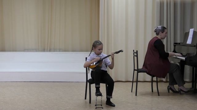 Таранина Лиза, 9 лет, домра, МБОУДО "Каргасокская ДШИ" смотреть онлайн