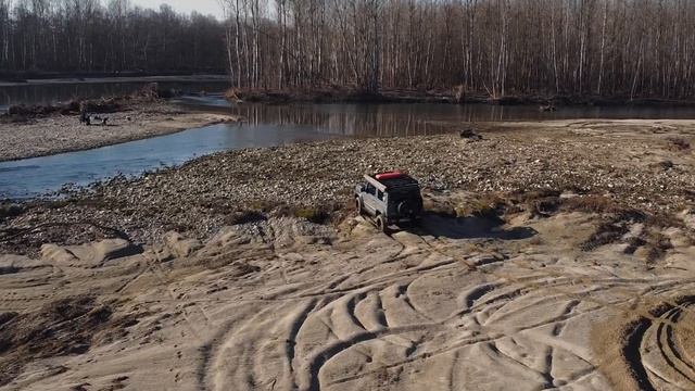 Suzuki Jimny JB74 off-road water crossing at river Orco смотреть онлайн