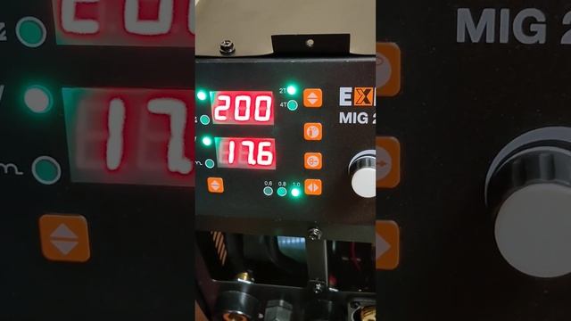 FoxWeld expert mig 200 syn из Леруа Мерлен по настройкам! смотреть онлайн