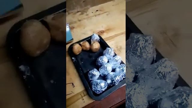 Фаршированная картошка из печи на Рождество (часть 3) смотреть онлайн