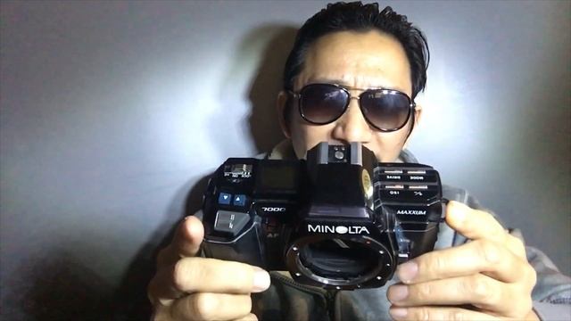 Camera Collecting #1: Two Super CHEAP Camera Legend Cameras!! Maxxum 7000 And EOS 650 :-)