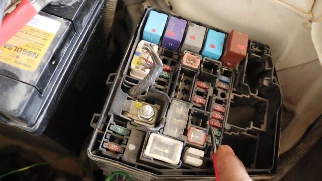 PCM Problem P2118 code toyota yaris 2015 смотреть онлайн