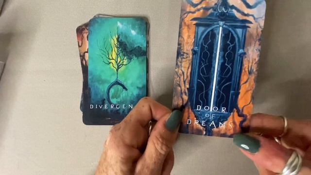 Unboxing l’oracle spirits & shadows de J. Edward & Heather Neil?❤️???❤️? смотреть онлайн