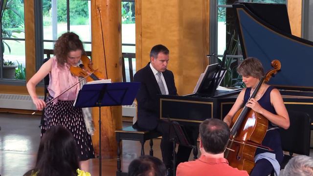 Sonata in E minor, Op 2 No 8 I. Allegro | Veracini | Nurit Pacht, Caroline Stinson, Paolo Bordigno смотреть онлайн