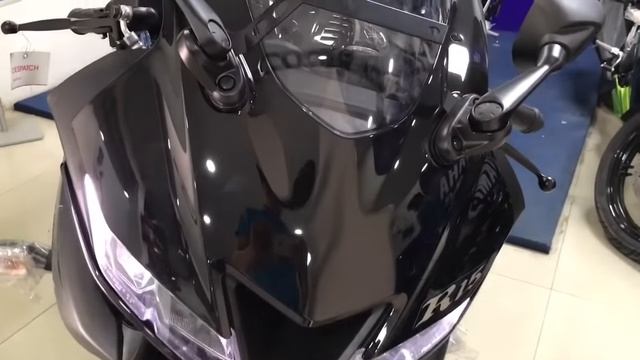 Yamaha R15 V3 Dark Knight Edition ABS | Quick Overview смотреть онлайн