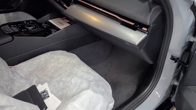 BMW 530i xDrive Base 알파인화이트 출고기 이거레알! смотреть онлайн