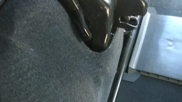 Как разблокировать сиденья второго ряда Лада Ларгус