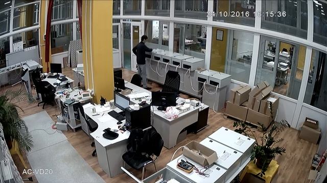 AC-VD20 день (помещение) смотреть онлайн
