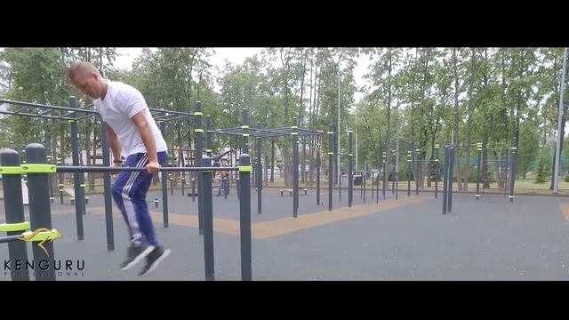 Jump On Parallel Bars - Kenguru Pro Liikuntavälineet