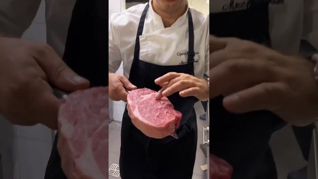 Жарить по полной или есть сырое мясо? Разбираемся в стереотипах о степенях прожарки стейков. смотреть онлайн