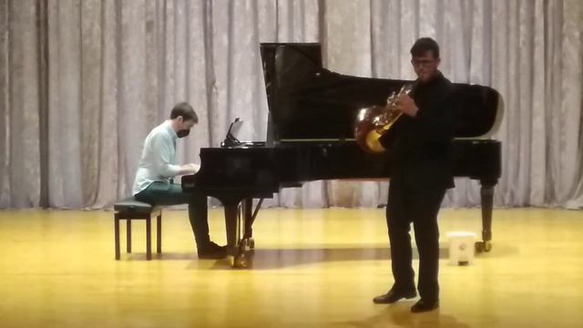 Reinhold Glière - Horn Concerto in B-Flat Major (1st movement) смотреть онлайн