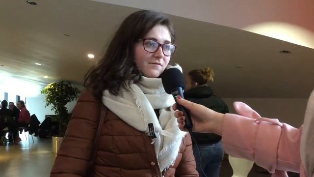 Student nurses react to the news of guaranteed jobs смотреть онлайн