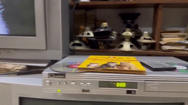 Mustek V56SM DVD плеєр Справний смотреть онлайн
