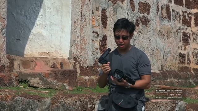 Sony AX100 4K Handycam Tutorial and Review- How to shoot 4K videos смотреть онлайн