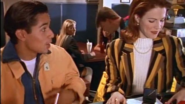 Sweet Valley High S01E04 Critical Mess Part 2 смотреть онлайн