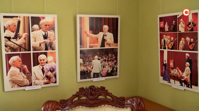 В Севастополе открылась выставка памяти Василия Ланового смотреть онлайн