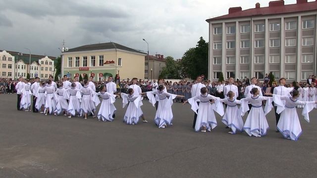 Вальс выпускников 2021г Рогачёв смотреть онлайн