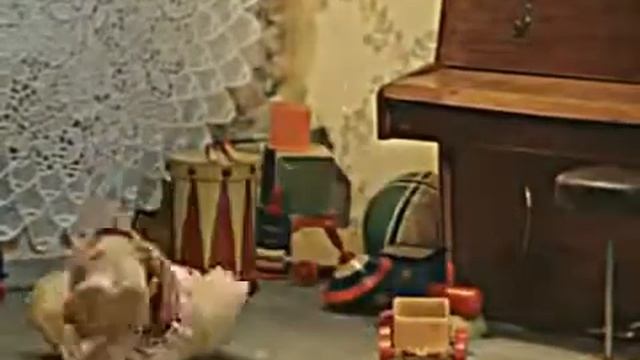 УГОЩЕНИЕ ДЛЯ КУЗИ смотреть онлайн