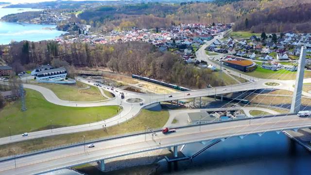 Larvik, Norway - City Tour & Drone, 4k смотреть онлайн