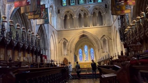 Достопримечательности Дублина. Temple bar, зоопарк Дублина, Дублинский замок, собор святого Патрика