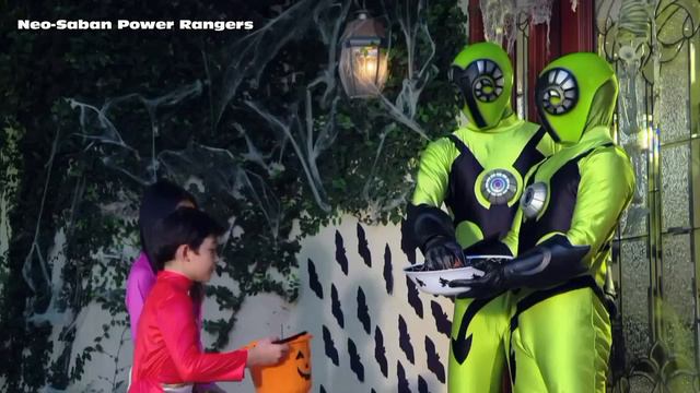 Power Rangers Halloween | Power Rangers Official