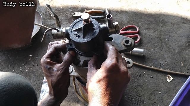 Rem Truk DYNA DUTRO Keras смотреть онлайн