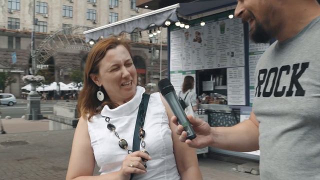 Чи знаємо ми Конституцію України? | Спитаємо українців смотреть онлайн