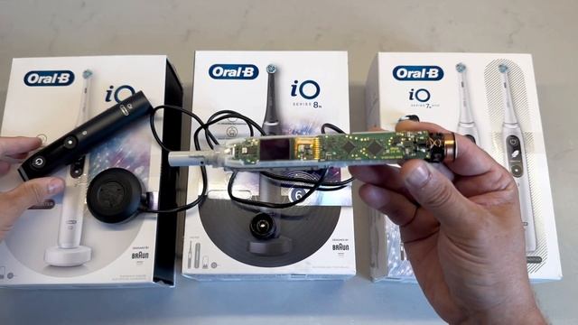 Oral-b IO Battery replacement This is the simple process of how to properly open up the toothbrush смотреть онлайн