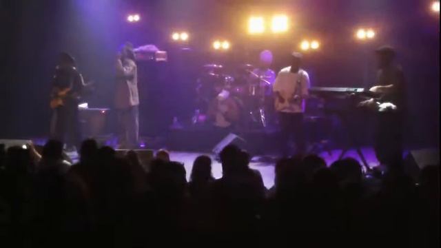 Midnite at Paul B, Massy France, 30 11 12 MEDITATION смотреть онлайн