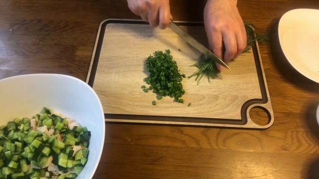 САЛАТ « Нежность» Обалденный салат с Курицей. смотреть онлайн