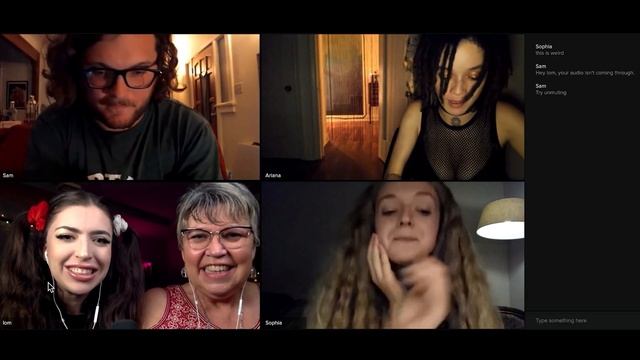 DON'T LET YOUR MOM JOIN THIS ONLINE CHATROOM AT NIGHT.. смотреть онлайн