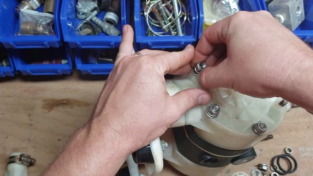 How to service or dismantle 1/2" Yamada NDP-15FPS air diaphragm pump tear down. Troubleshooting смотреть онлайн