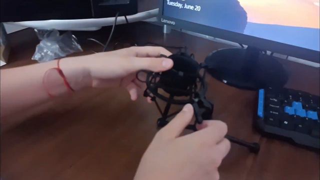 Unboxing Microfon Trust GXT 242 Lance Streaming+TEST(the best budget microphone) смотреть онлайн