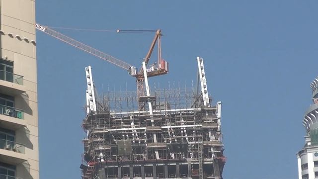 Dubai Marina Infinity Tower (January 2012) смотреть онлайн
