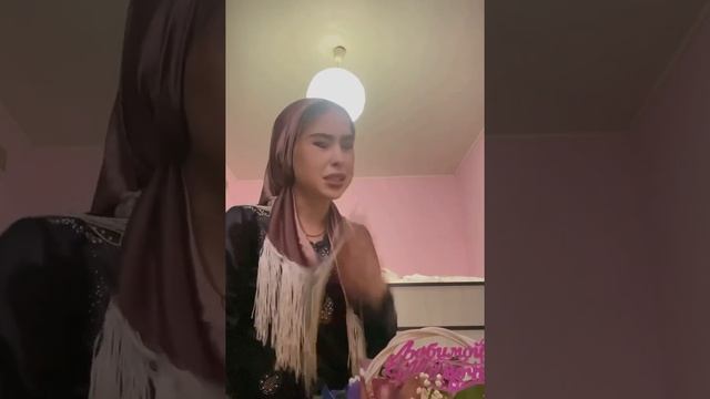 Когда муж купил маме цветы #shortvideo #shortsvideo #share #shortsfeed