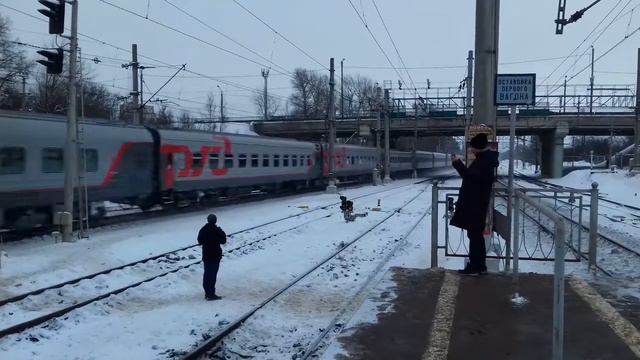 Редкое зрелище! ЧС7-056 