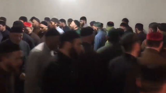 Зикр у Кодзоевых (2) смотреть онлайн