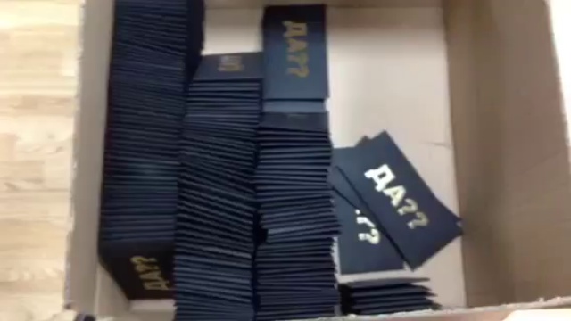 А приглосов-то все меньше и меньше остается) смотреть онлайн