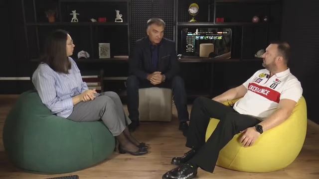 Зачем логопеду «умное» зеркало, как заразить детей походами, как танцевать с особенными людьми смотреть онлайн