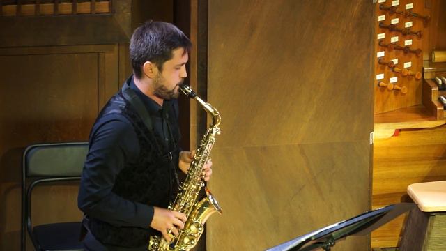 Jean Denis Michat "Back to Bach" (version with organ) смотреть онлайн