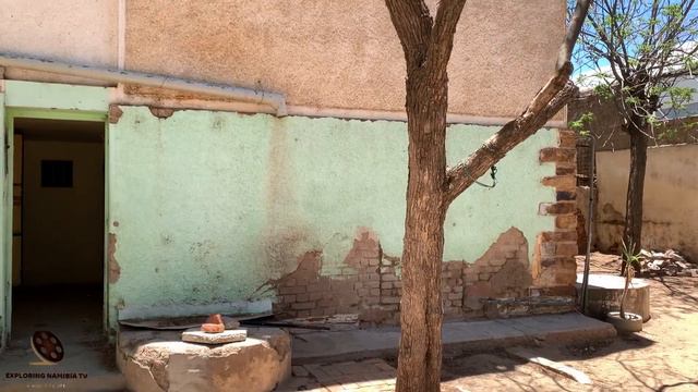 ABANDONED VINTAGE COLONIAL HOUSE IN WINDHOEK NAMIBIA | ЗАБРОШЕННЫЙ ОСОБНЯК В ГОРОДЕ ВИНДХУК НАМИБИЯ смотреть онлайн