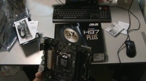 Материнская плата к нему Asus H-97. Визуальный обзор