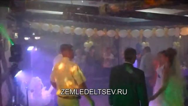 Свет для дискотеки 09.avi смотреть онлайн