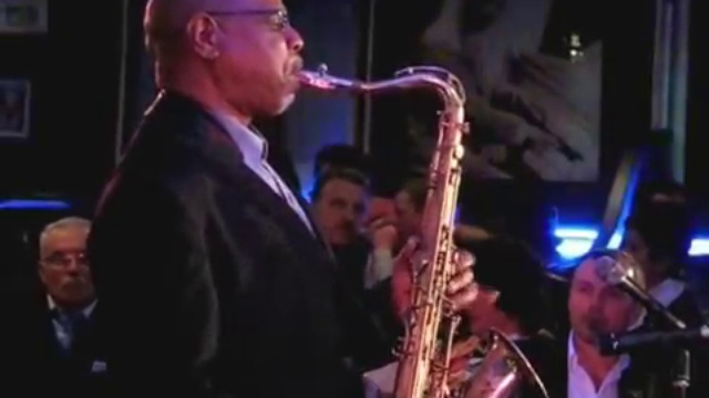 Фуаси Абдул-Халиг. Fuasi Abdul Khalig JAZZ SAX in Minsk смотреть онлайн