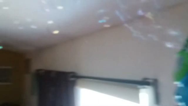Blitz Bubble Blowout смотреть онлайн